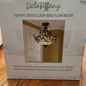 Dale Tiffany lamp